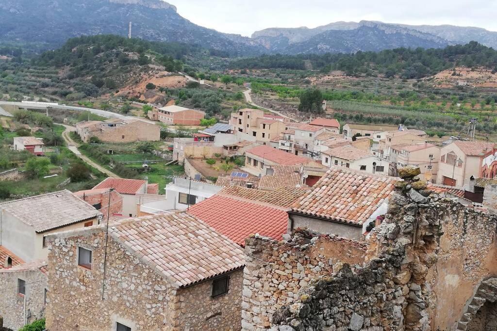 فيلا Ca L'Andromines Pinell de Bray المظهر الخارجي الصورة